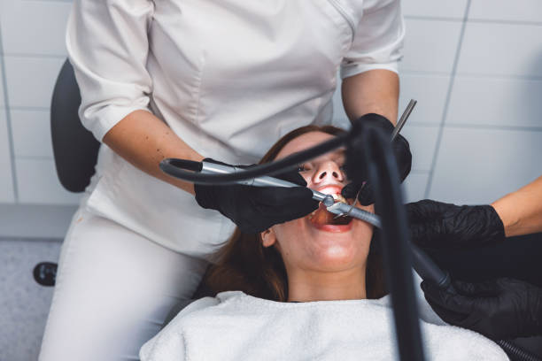 Best Cosmetic Emergency Dentistry in Lawrencevle, IL